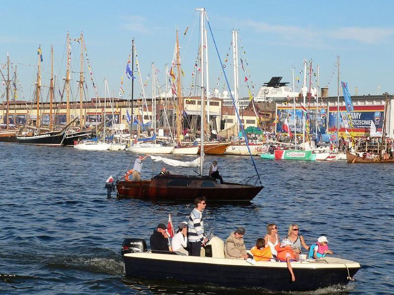 04 08 07 The_Tall_Ships_Races_Szczecin_07.jpg